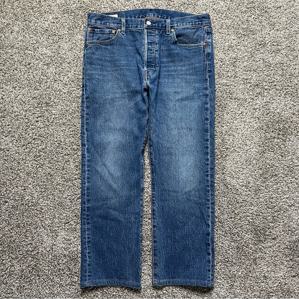 Levi's 501 Original Fit Medium/Dark Wash Cotton Blend Straight Leg Jeans 35x30